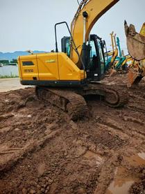 Buy XCMG XE135B Used Excavator / 3 Buy XCMG XE135B Used Excavator / 3