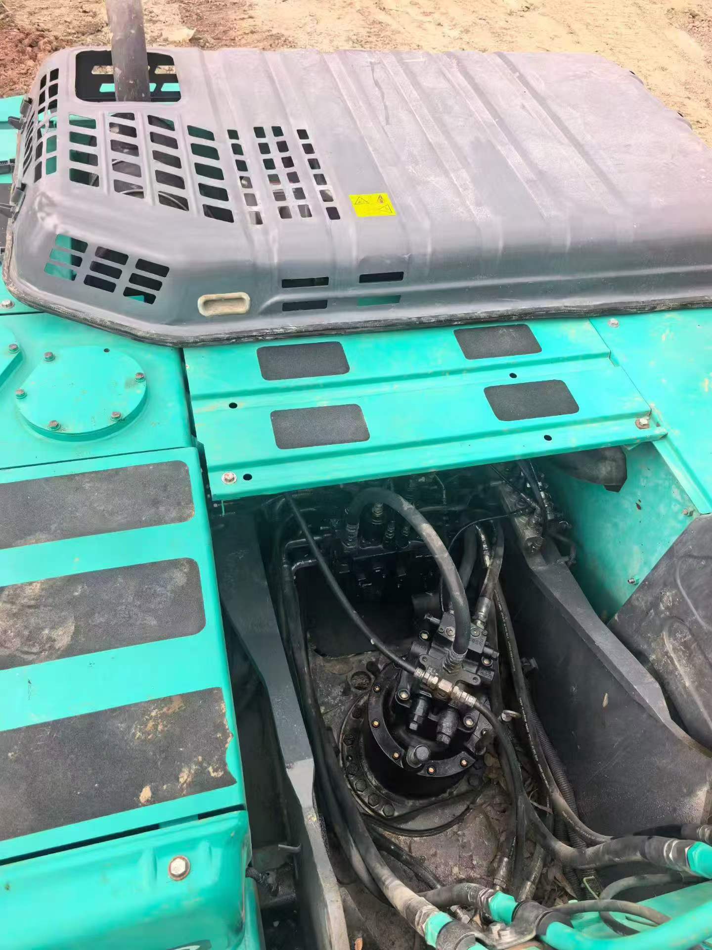 Buy Kobelco SK210 Used Excavator / 9 Buy Kobelco SK210 Used Excavator / 9