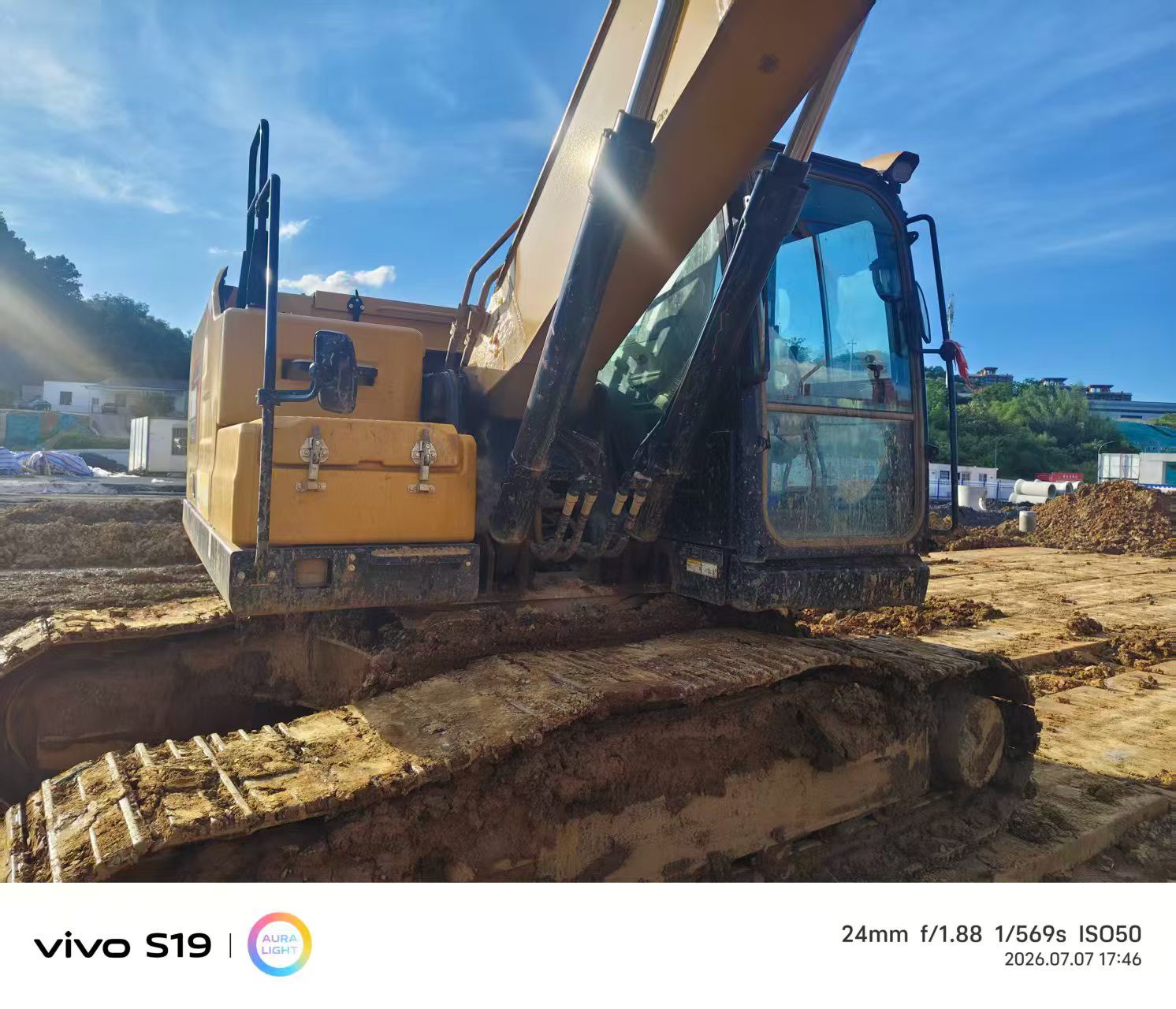 Buy Sany SY200C Used Excavator