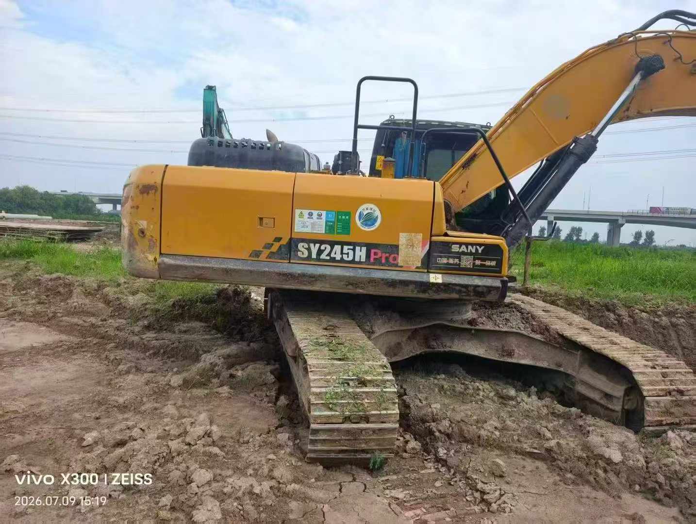 Buy Sany SY245H Used Excavator / 6