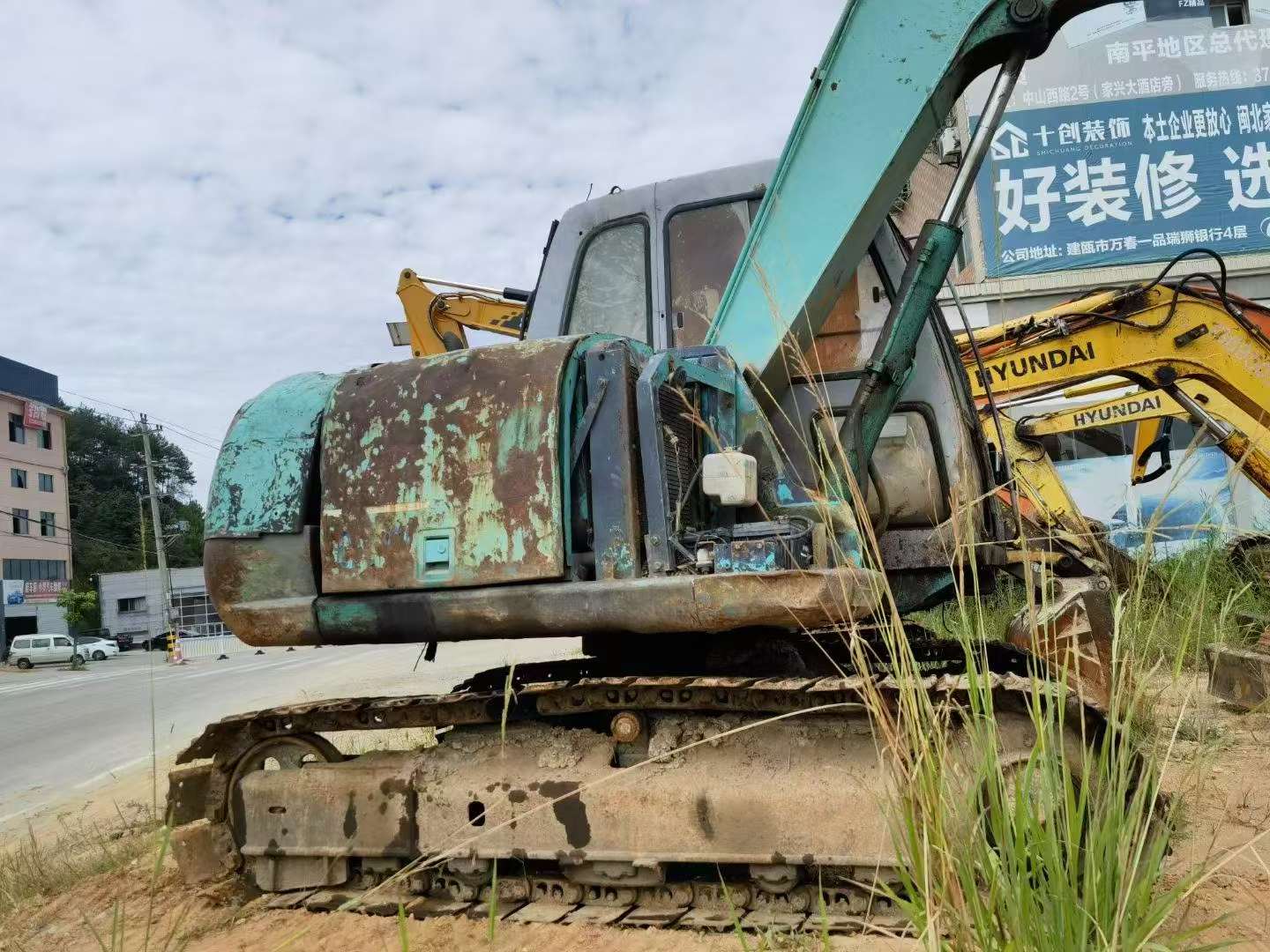 Buy Kobelco SK60 Used Excavator / 8 Buy Kobelco SK60 Used Excavator / 8