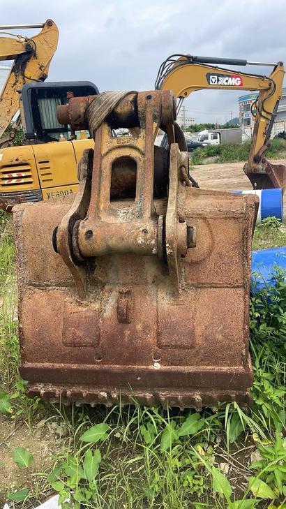 Buy Kato Used Excavator / 1
