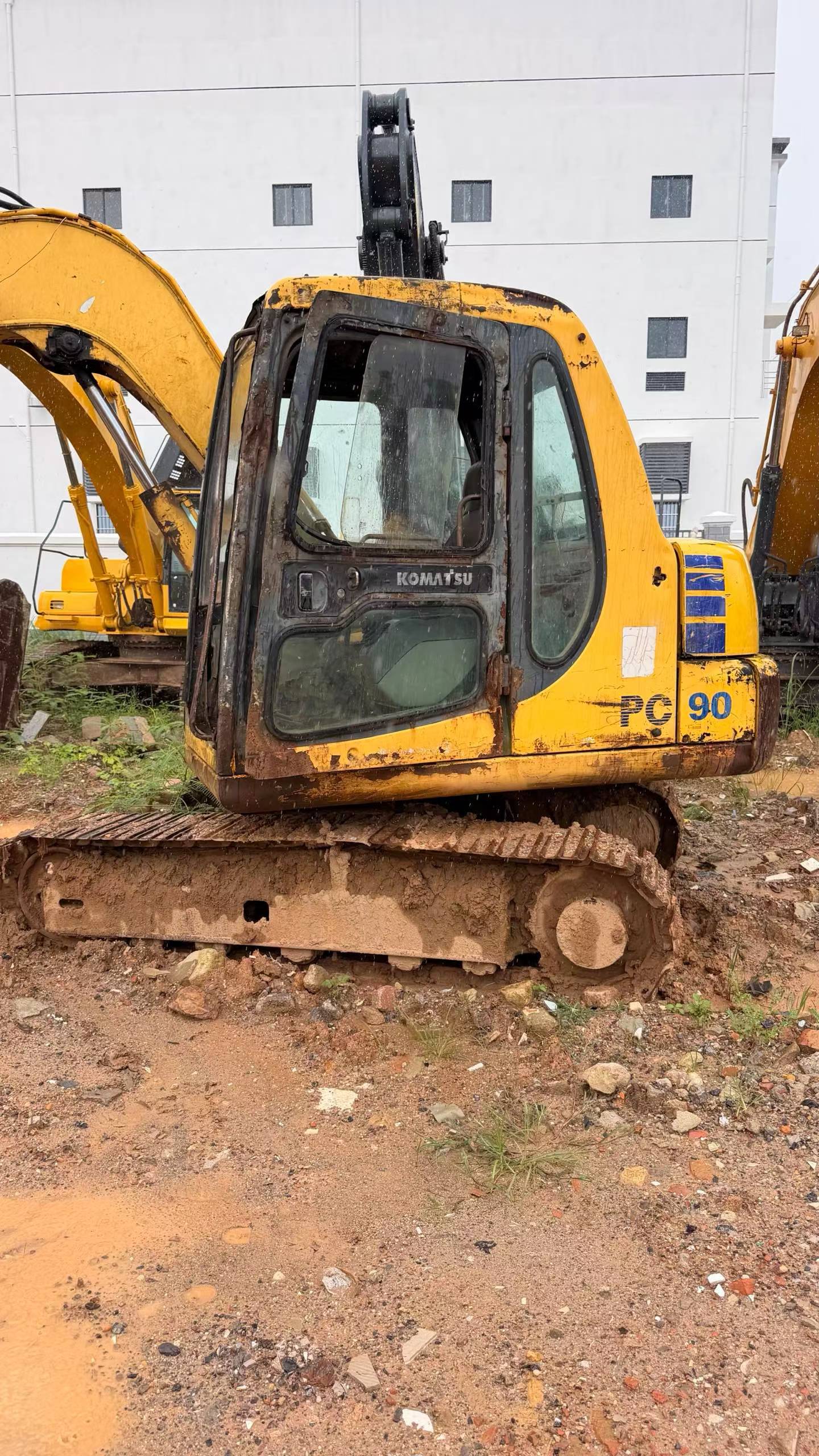 Buy Komatsu PC60-7 Used Excavator / 2 Buy Komatsu PC60-7 Used Excavator / 2