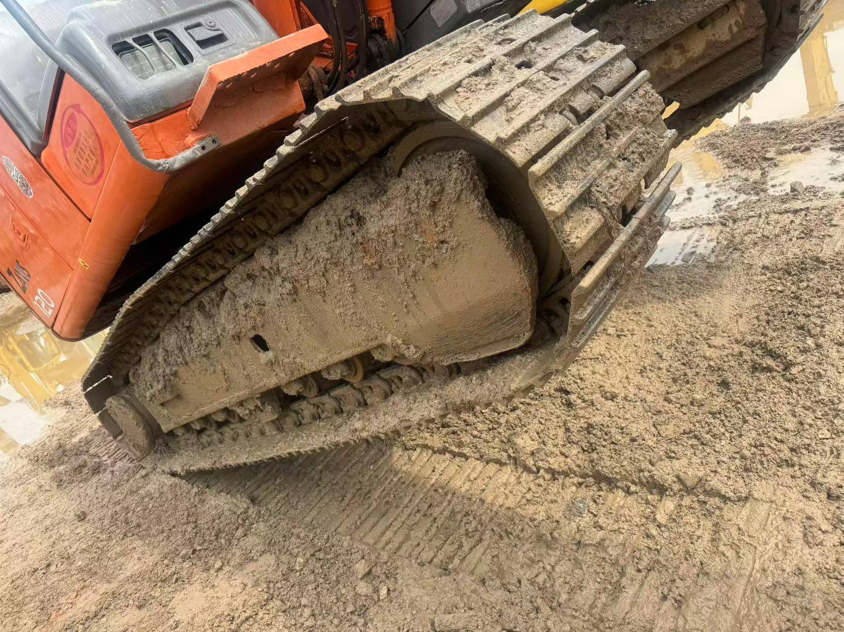 Buy Hitachi EX120-6 Used Excavator / 4