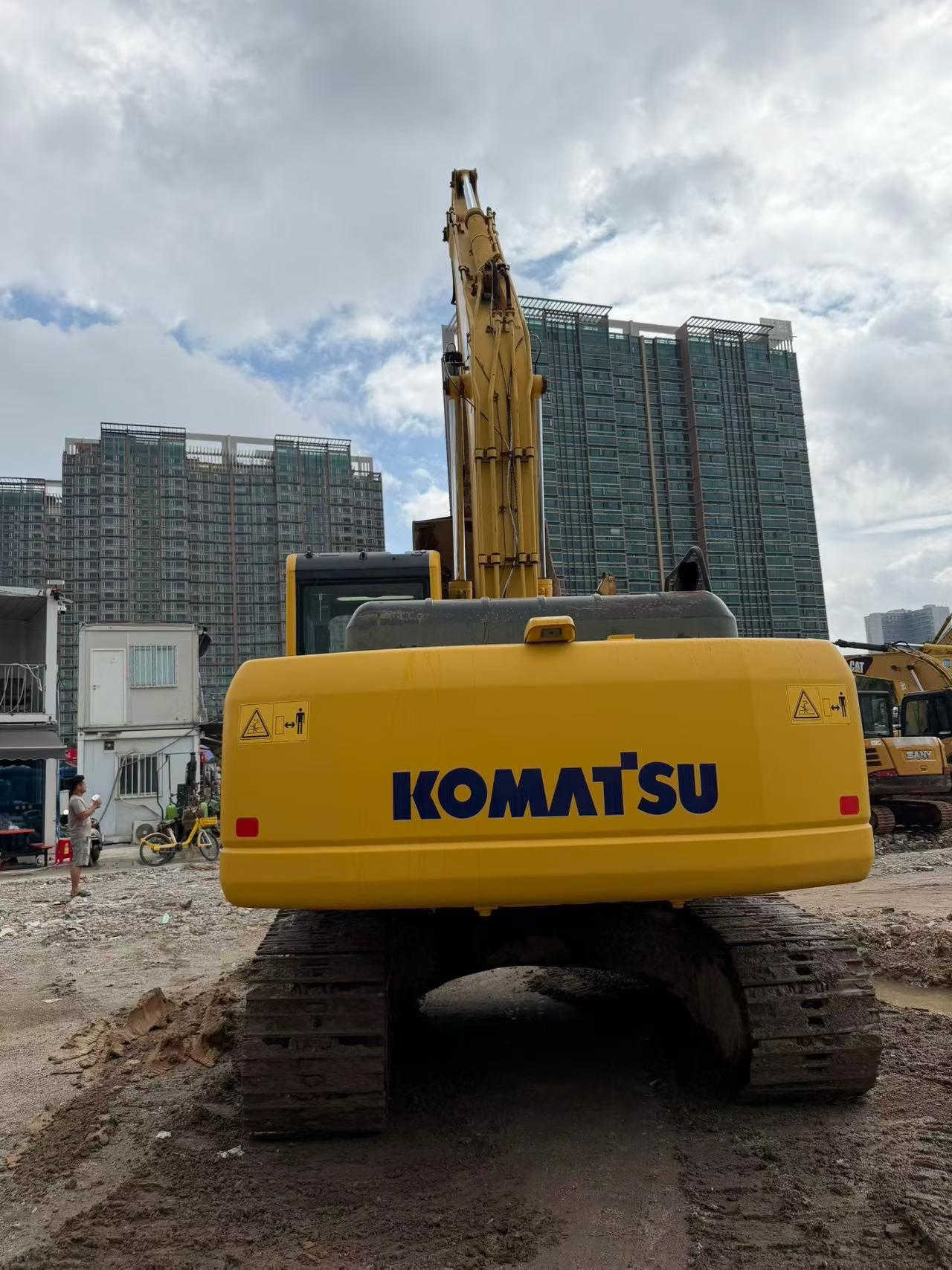 Buy Komatsu PC200-8N1 Used Excavator / 3 Buy Komatsu PC200-8N1 Used Excavator / 3