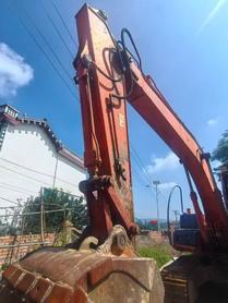 Buy Hitachi EX120-6 Used Excavator / 7 Buy Hitachi EX120-6 Used Excavator / 7