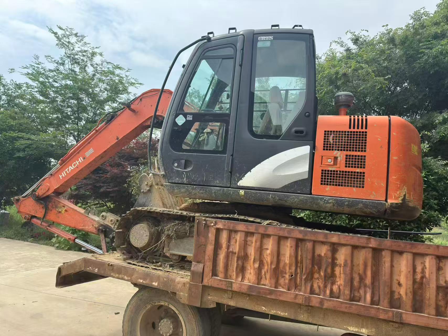 Comprar Hitachi ZX70-5A Usado Escavadeira