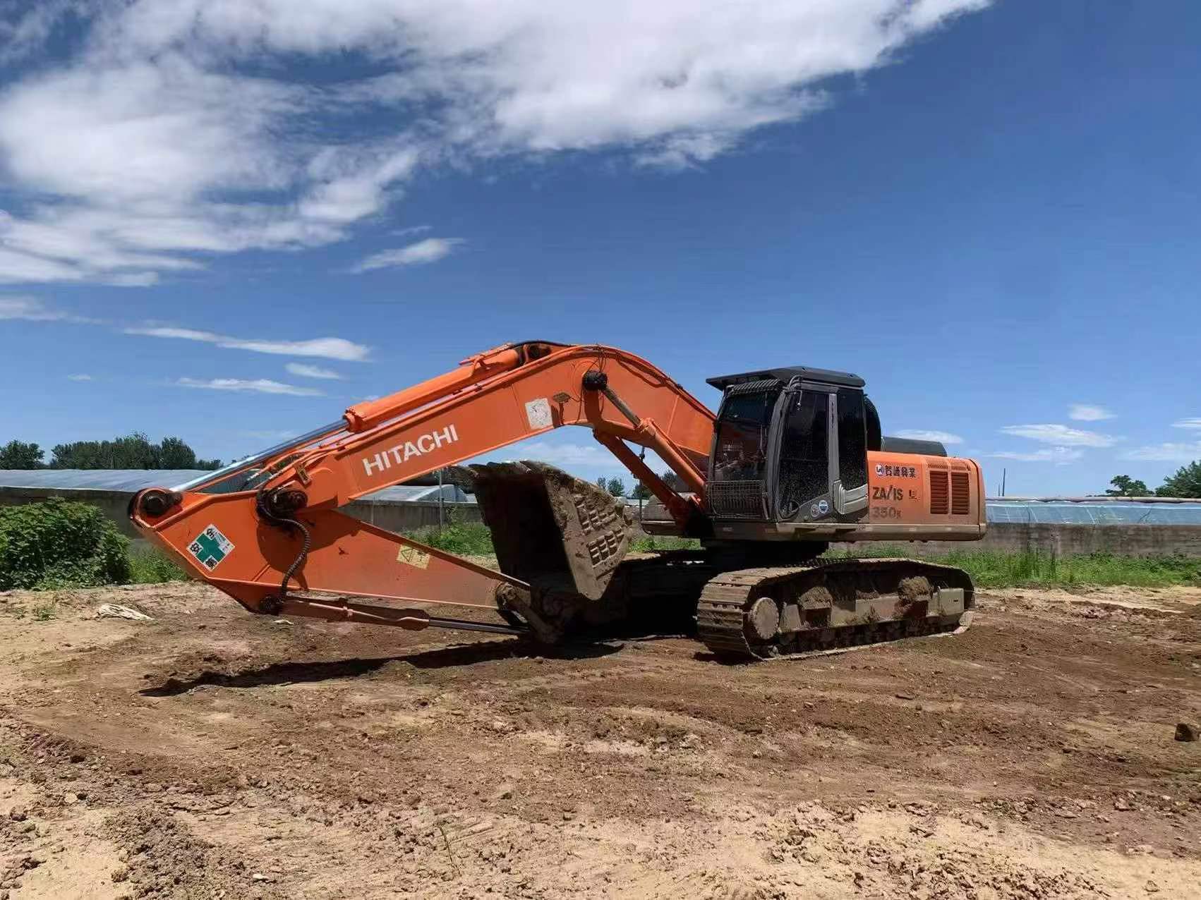 Buy Hitachi ZX350K Used Excavator / 1