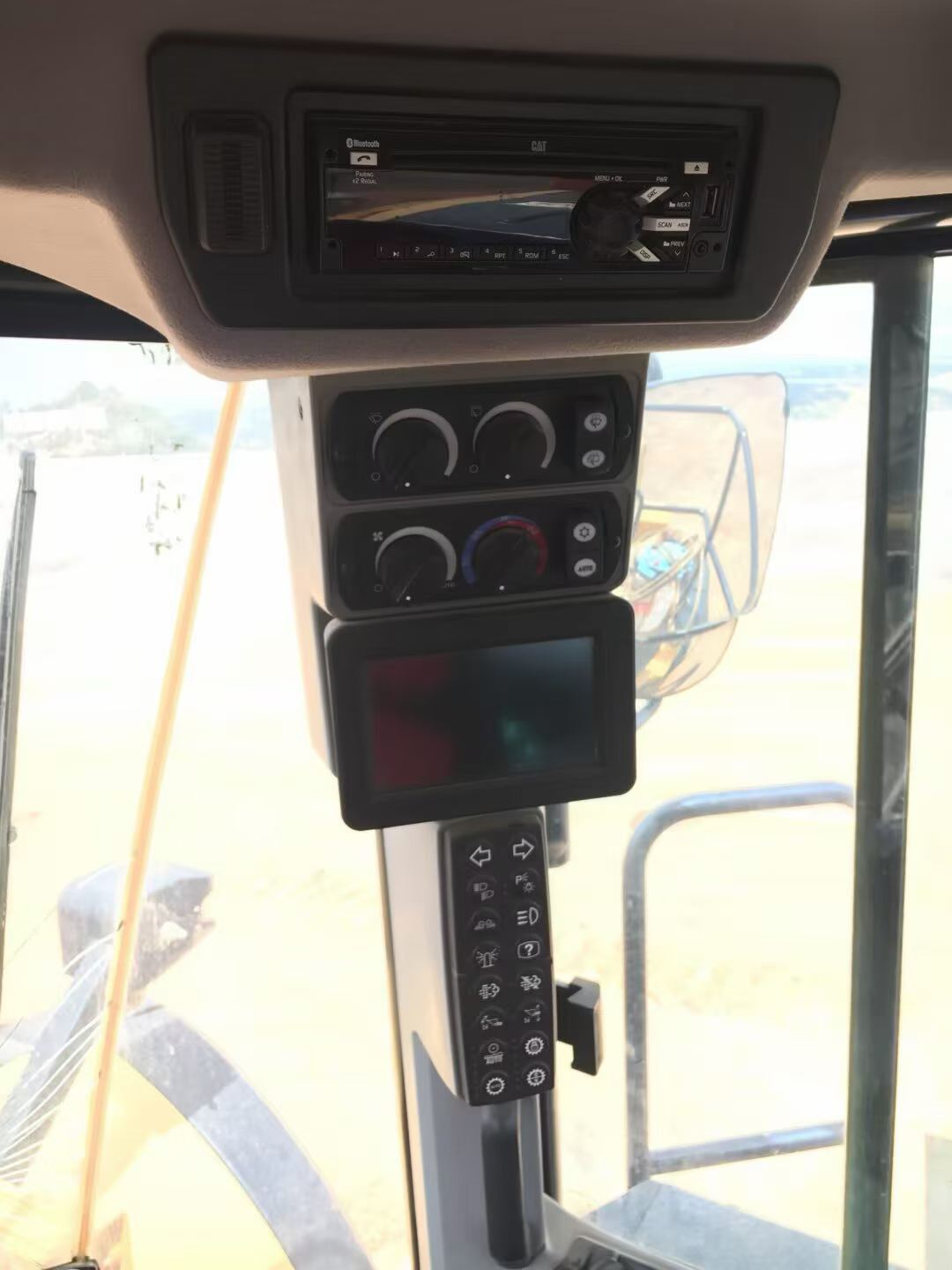 Buy Caterpillar 982M Used Excavator / 8