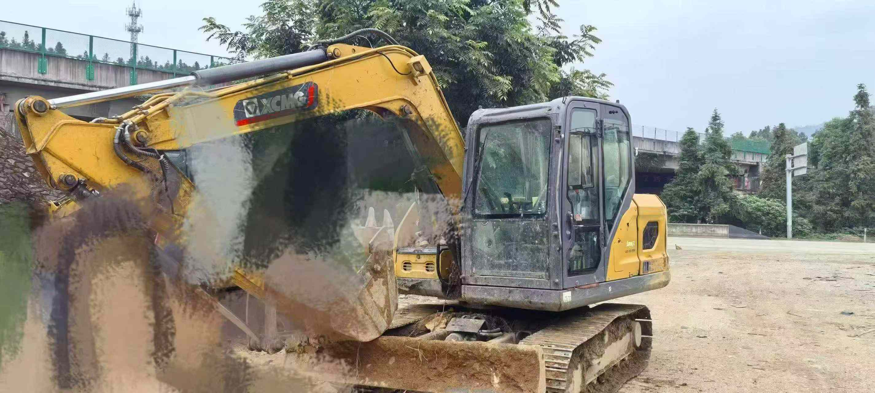 Buy XCMG XE75G Used Excavator / 4 Buy XCMG XE75G Used Excavator / 4