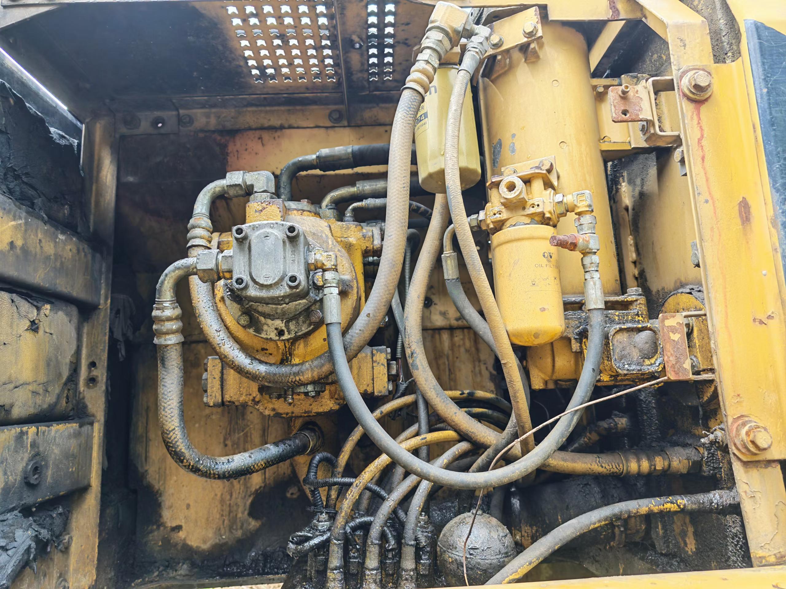 Buy Caterpillar 320B Used Excavator / 7 Buy Caterpillar 320B Used Excavator / 7