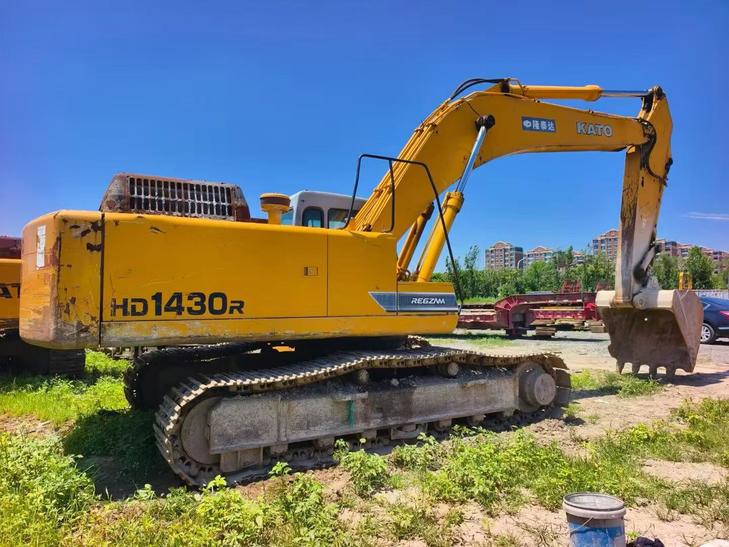Buy Kato Used Excavator / 1