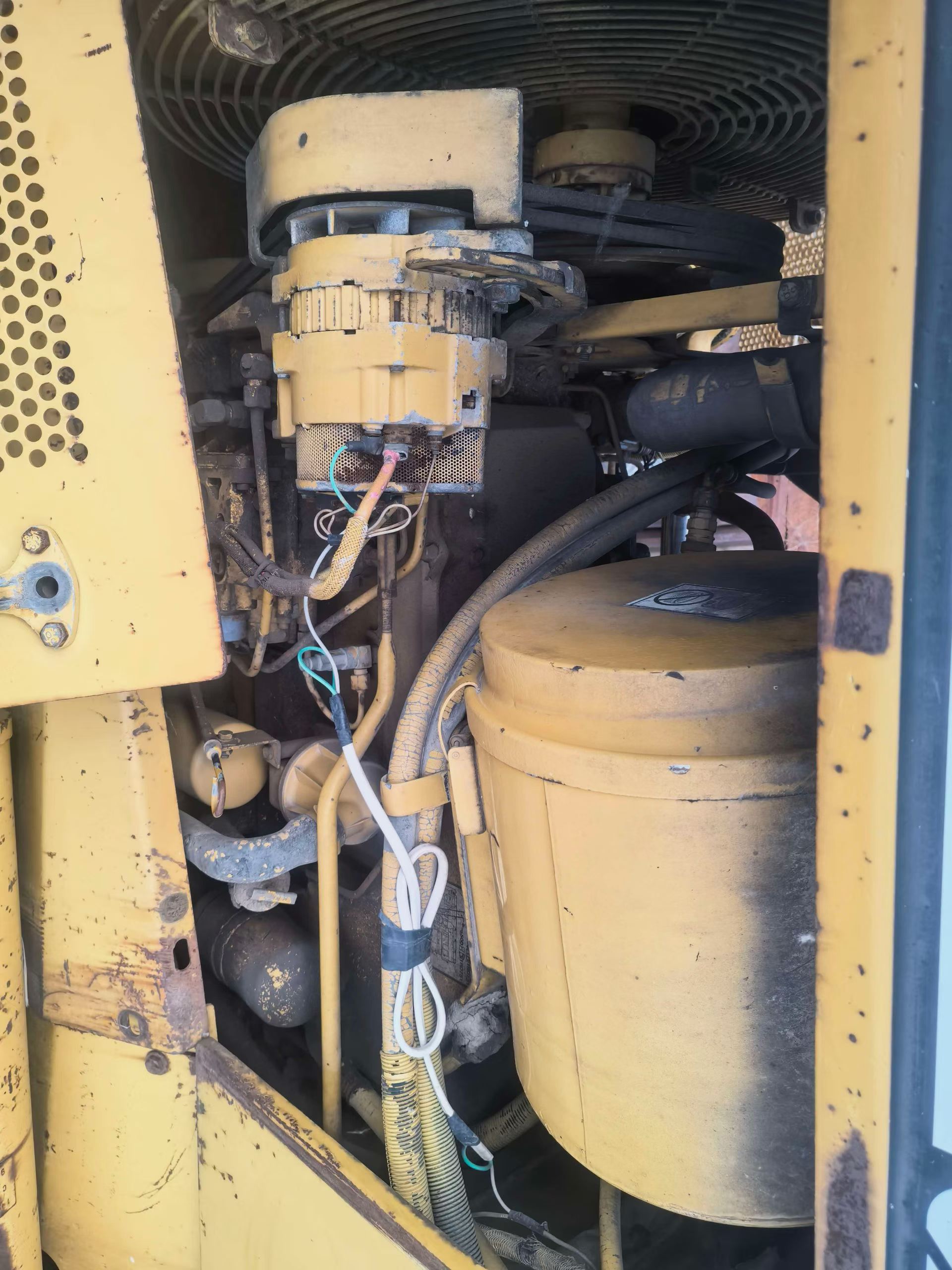 Buy Caterpillar Used Excavator / 3 Buy Caterpillar Used Excavator / 3