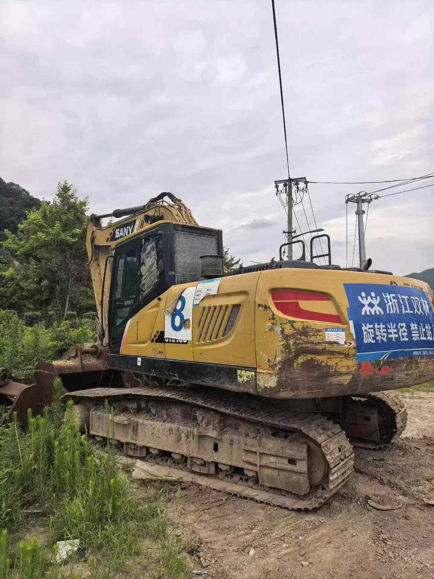 Buy Sany SY215C Used Excavator / 9 Buy Sany SY215C Used Excavator / 9