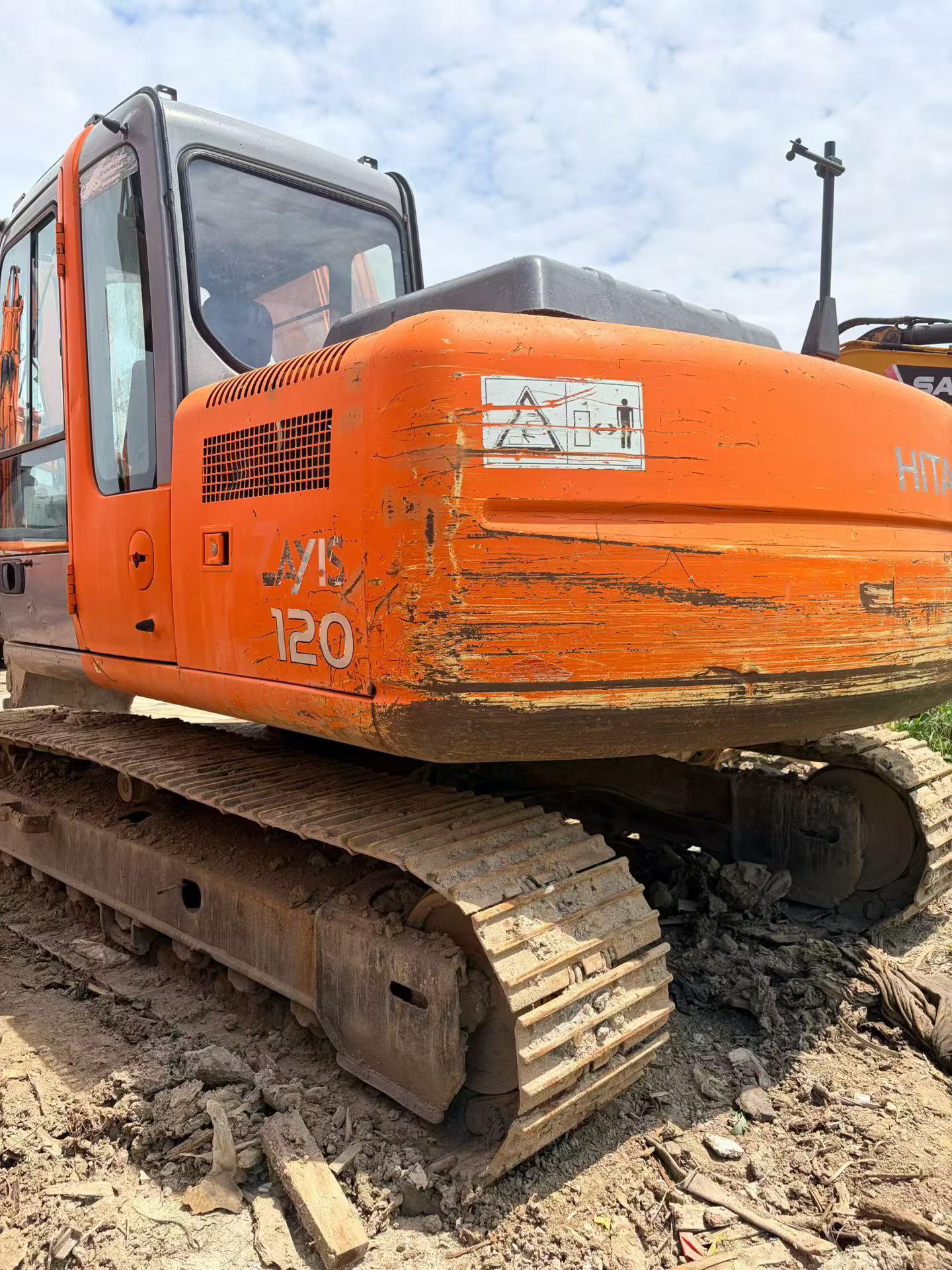 Buy Hitachi EX120-6 Used Excavator Buy Hitachi EX120-6 Used Excavator