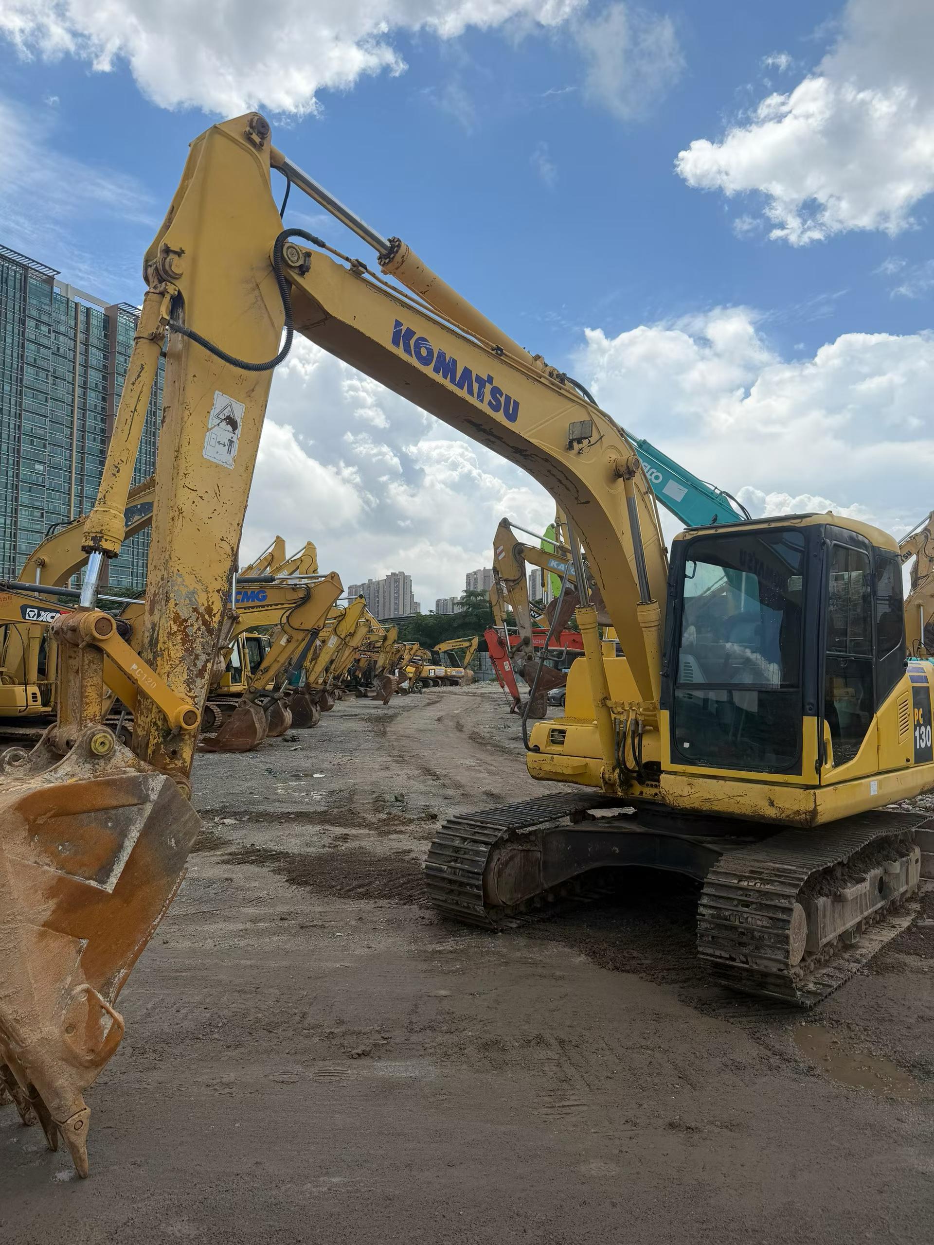 Buy Komatsu PC110-7 Used Excavator / 4 Buy Komatsu PC110-7 Used Excavator / 4