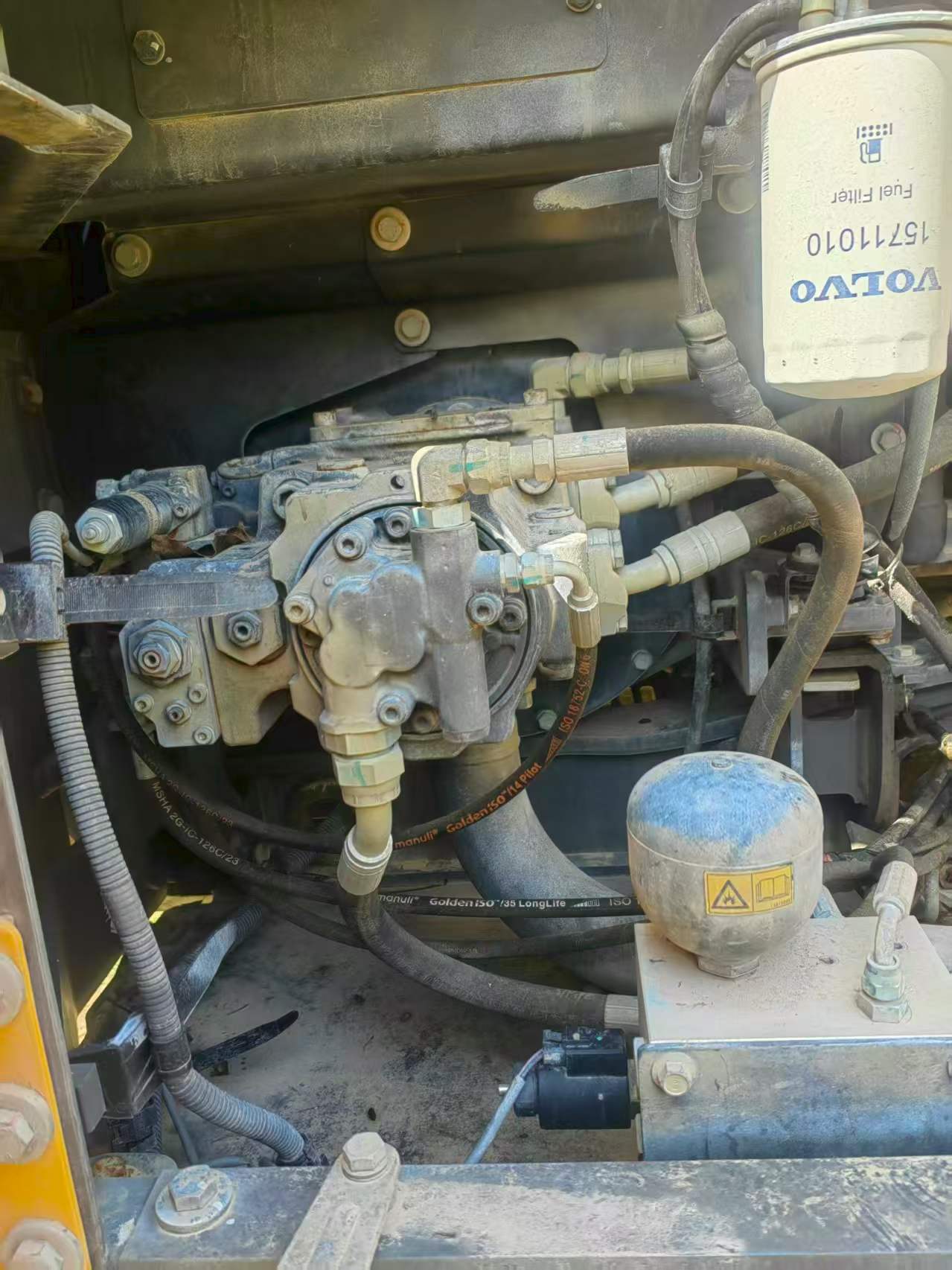 Buy Volvo L120E Used Excavator / 6 Buy Volvo L120E Used Excavator / 6