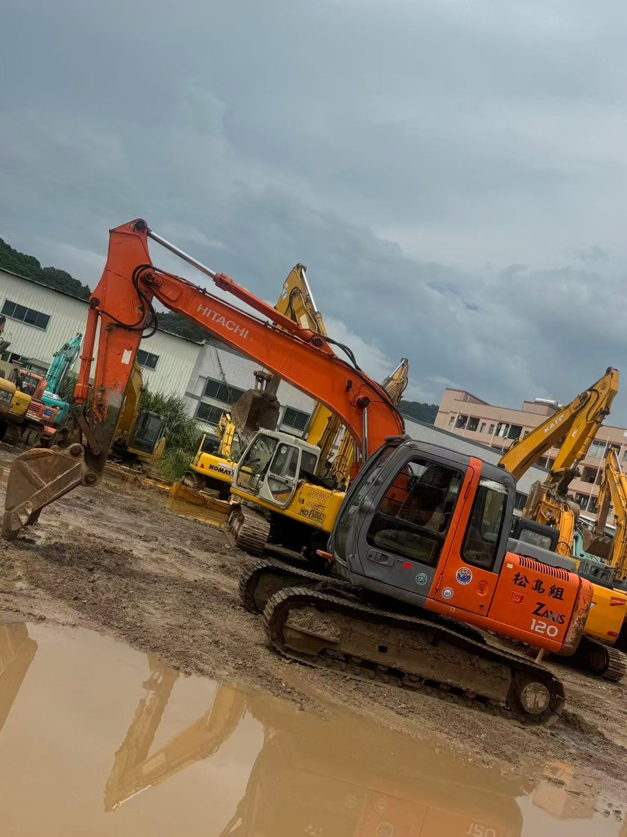 Buy Hitachi EX120-6 Used Excavator / 3
