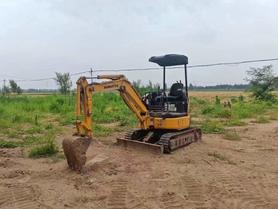 Buy Komatsu PC20-2 Used Excavator / 2 Buy Komatsu PC20-2 Used Excavator / 2