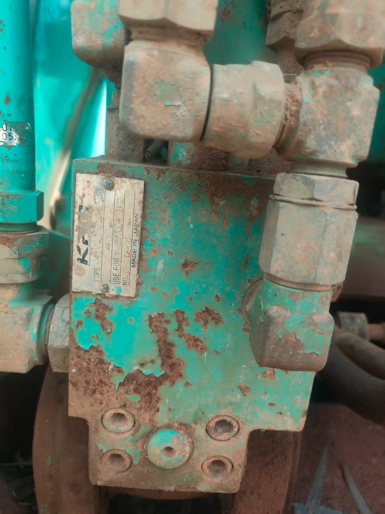 Buy Kobelco SK135 Used Excavator / 4 Buy Kobelco SK135 Used Excavator / 4