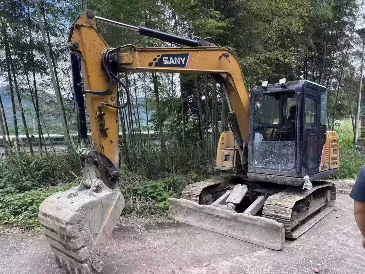 Buy Sany SY75 Used Excavator / 3 Buy Sany SY75 Used Excavator / 3