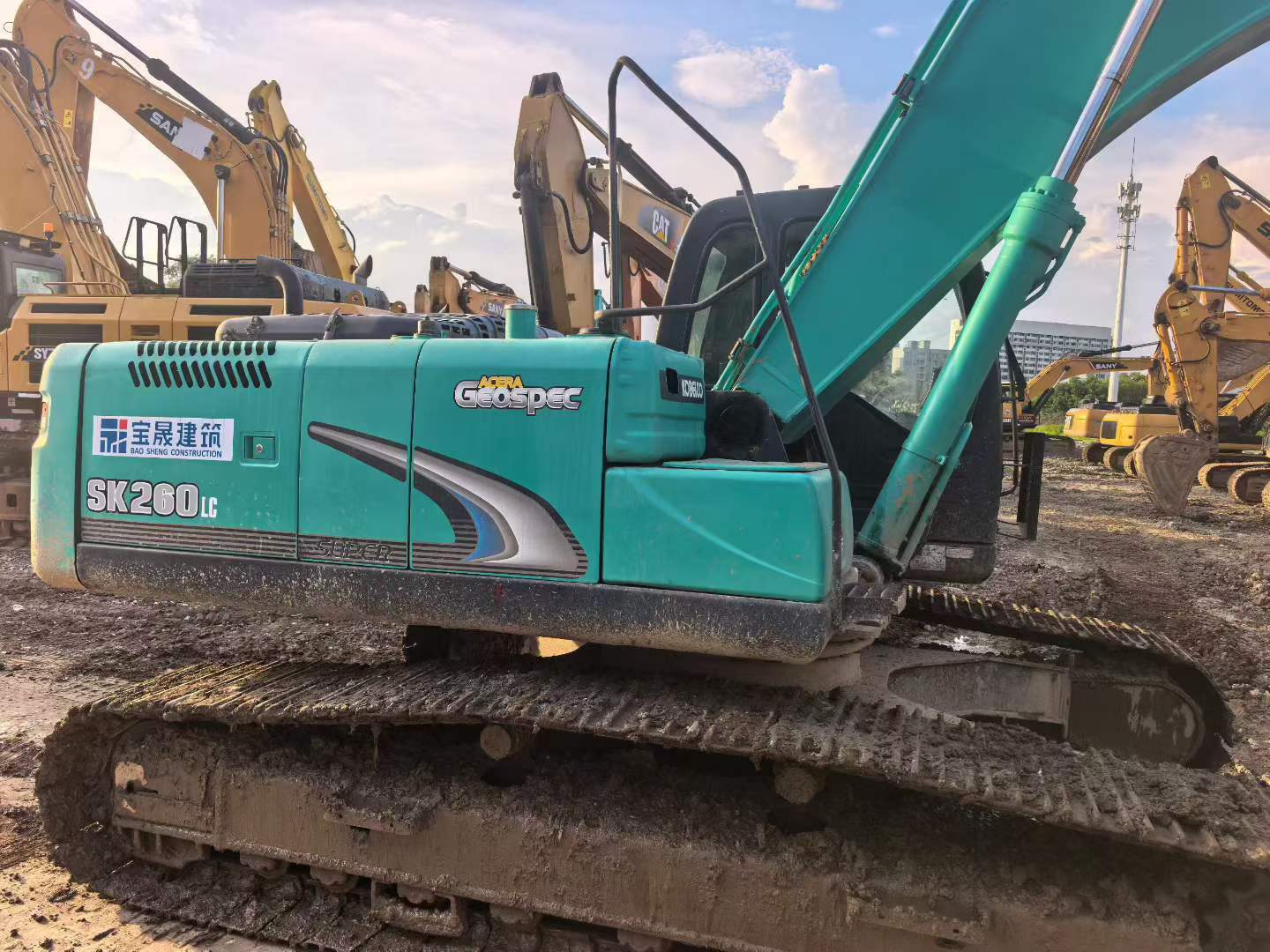 Buy Kobelco SK260 Used Excavator / 9 Buy Kobelco SK260 Used Excavator / 9