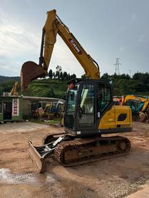 Buy XCMG XE85C Used Excavator / 2 Buy XCMG XE85C Used Excavator / 2