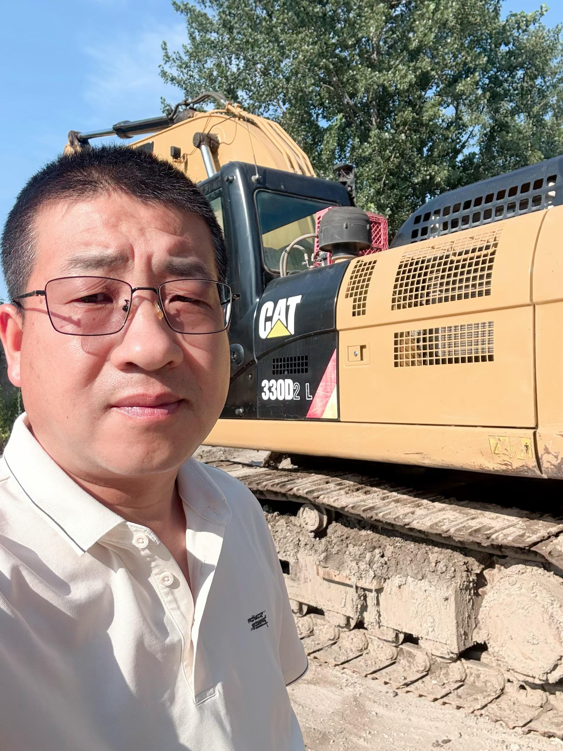 Buy Caterpillar 330B Used Excavator / 2 Buy Caterpillar 330B Used Excavator / 2