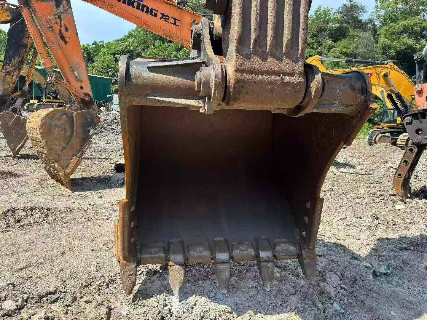 Buy Hitachi ZX490LCH-5A Used Excavator / 4 Buy Hitachi ZX490LCH-5A Used Excavator / 4