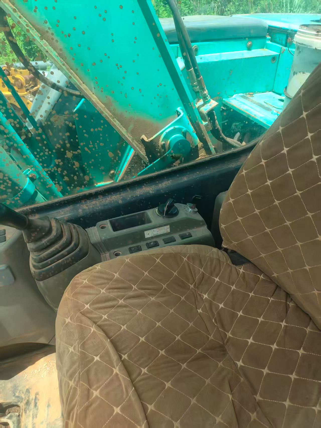 Buy Kobelco SK135 Used Excavator / 8 Buy Kobelco SK135 Used Excavator / 8