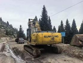 Buy Sumitomo SH240-3 Used Excavator / 2 Buy Sumitomo SH240-3 Used Excavator / 2