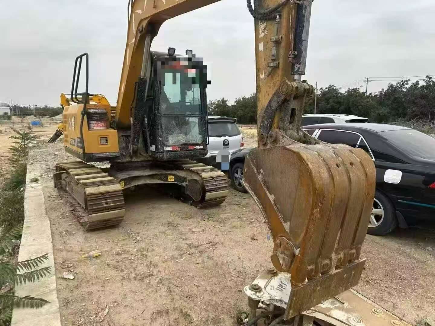 Buy Sany SY75 Used Excavator / 2 Buy Sany SY75 Used Excavator / 2