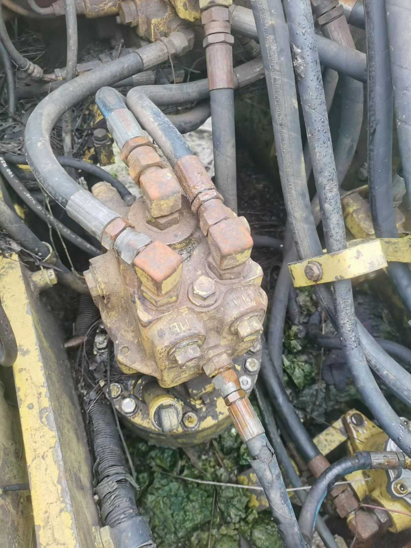 Buy Komatsu PC120-6 Used Excavator / 7