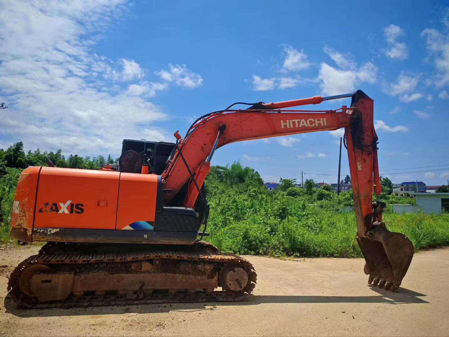 Buy Hitachi EX130 Used Excavator / 2 Buy Hitachi EX130 Used Excavator / 2