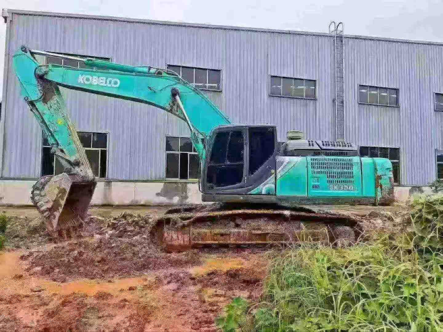 Buy Kobelco SK350-8 Used Excavator / 4 Buy Kobelco SK350-8 Used Excavator / 4