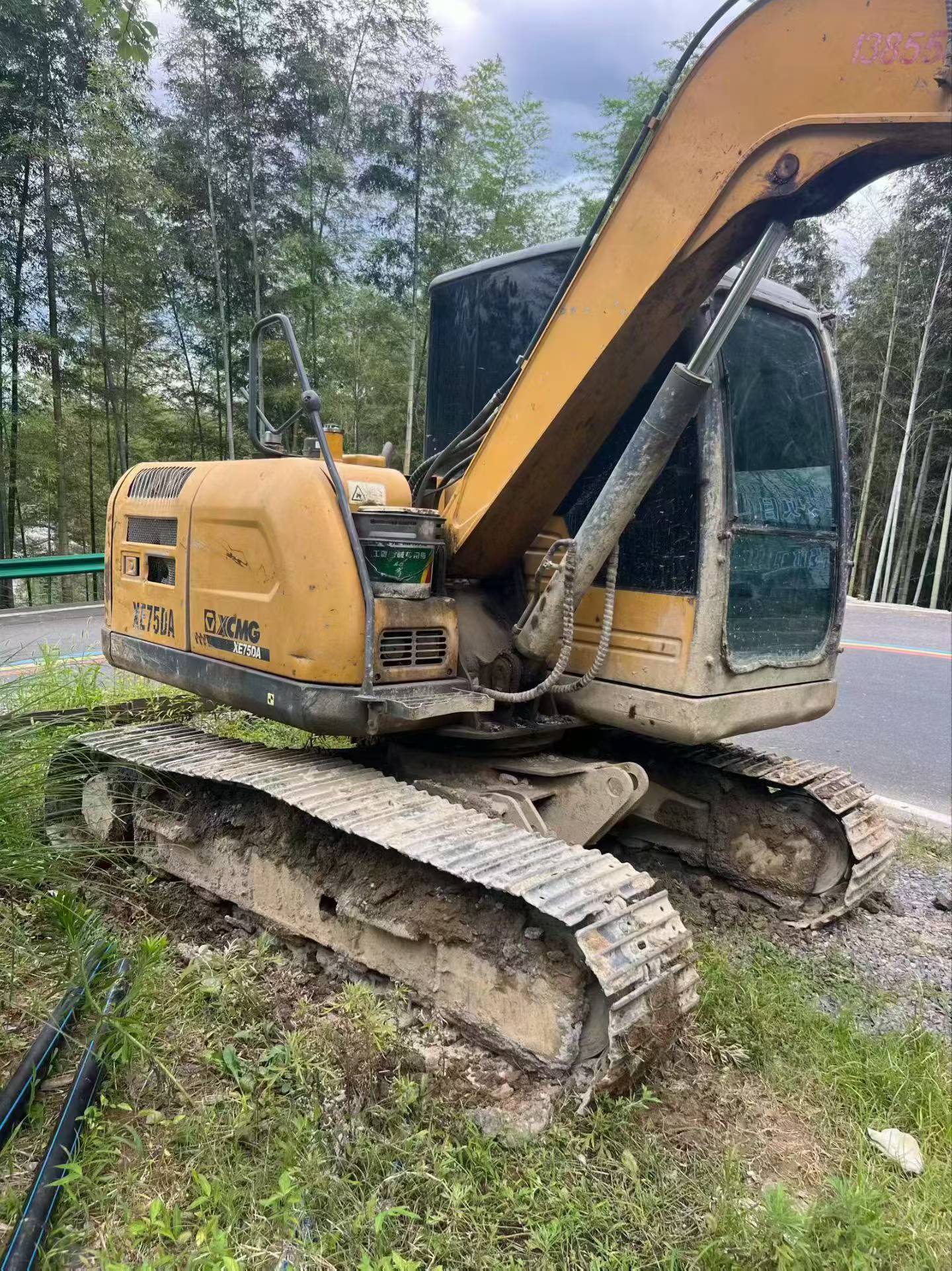 Buy XCMG XE75C Used Excavator / 2 Buy XCMG XE75C Used Excavator / 2