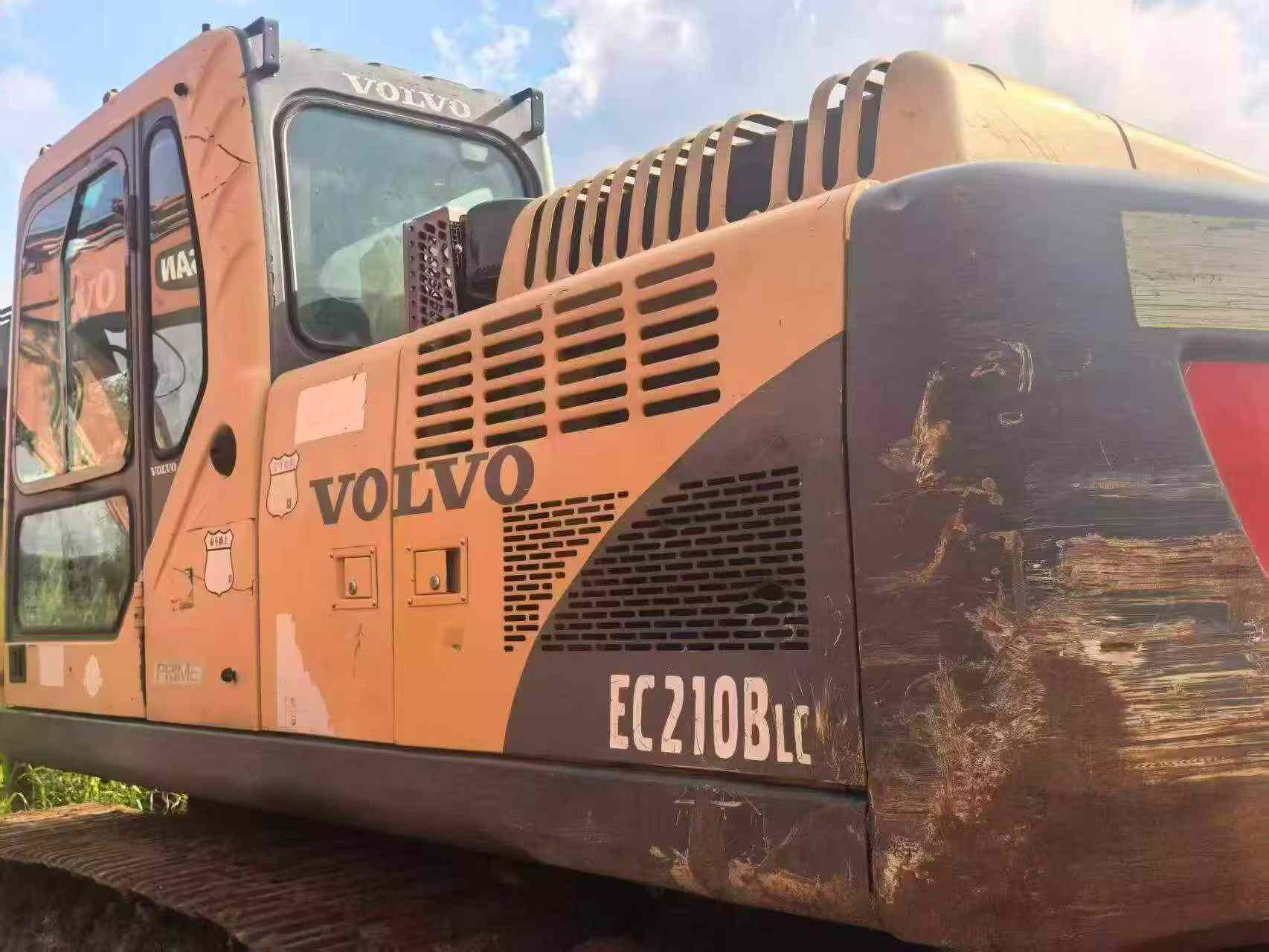 Buy Volvo EC210B Used Excavator / 4 Buy Volvo EC210B Used Excavator / 4