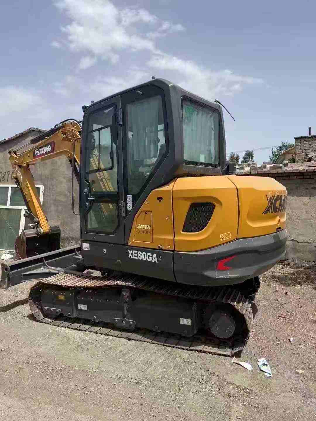 Buy XCMG XE60 Used Excavator / 2 Buy XCMG XE60 Used Excavator / 2