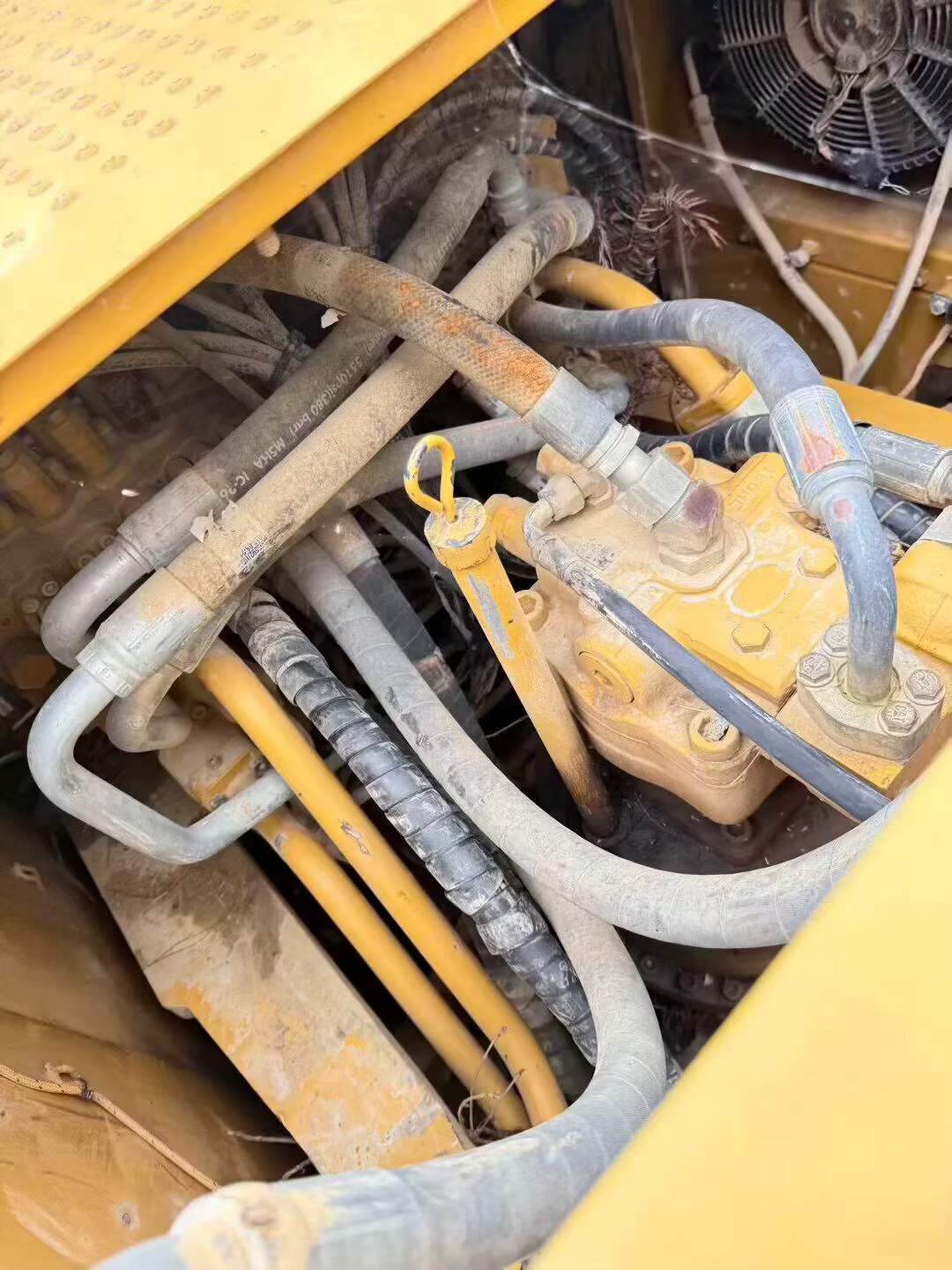 Buy Caterpillar 330B Used Excavator / 2