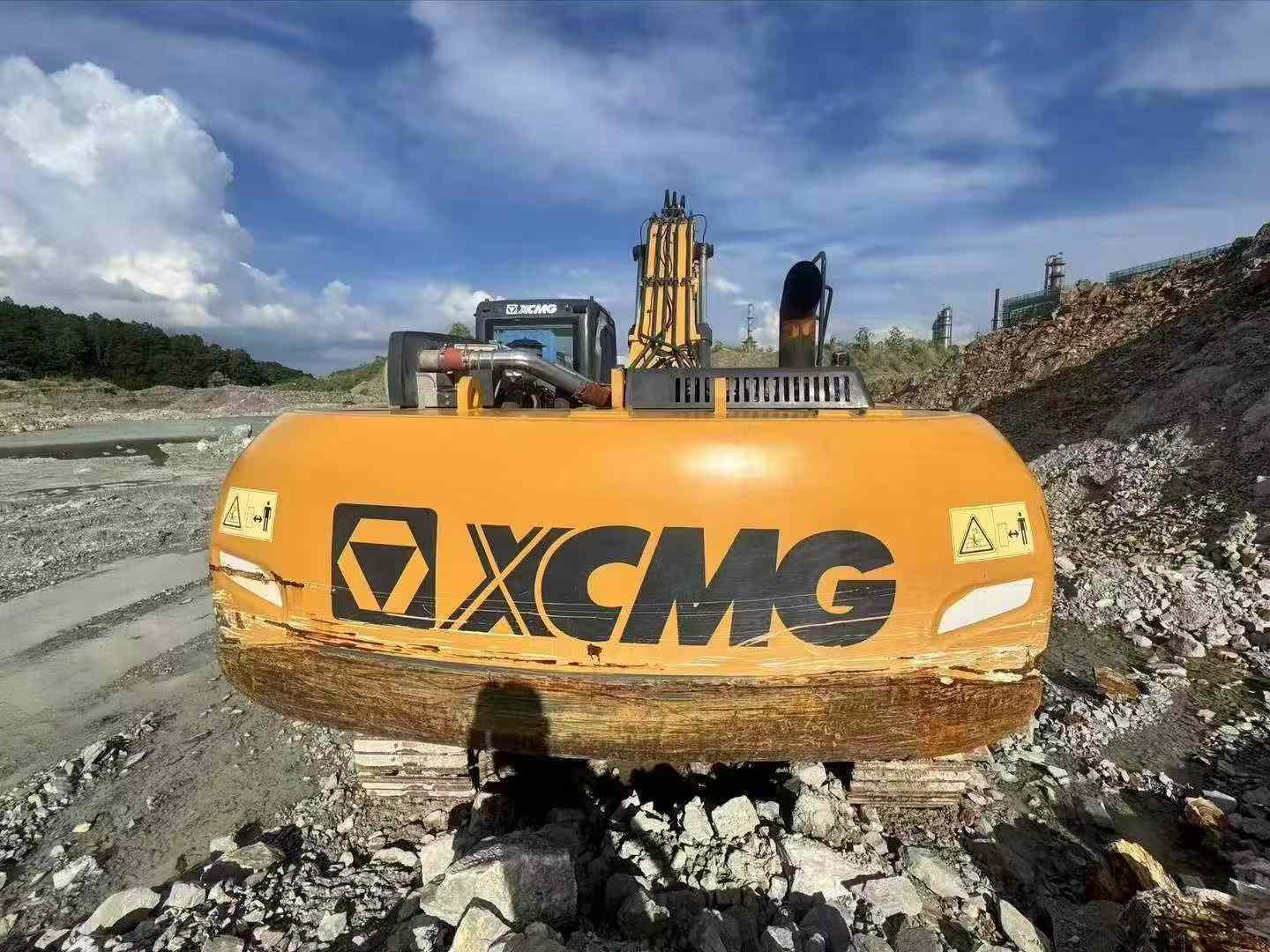 Buy XCMG XE380K Used Excavator / 5 Buy XCMG XE380K Used Excavator / 5