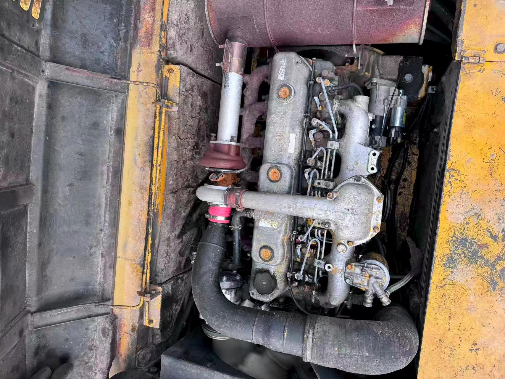 Buy Kato Used Excavator / 3 Buy Kato Used Excavator / 3