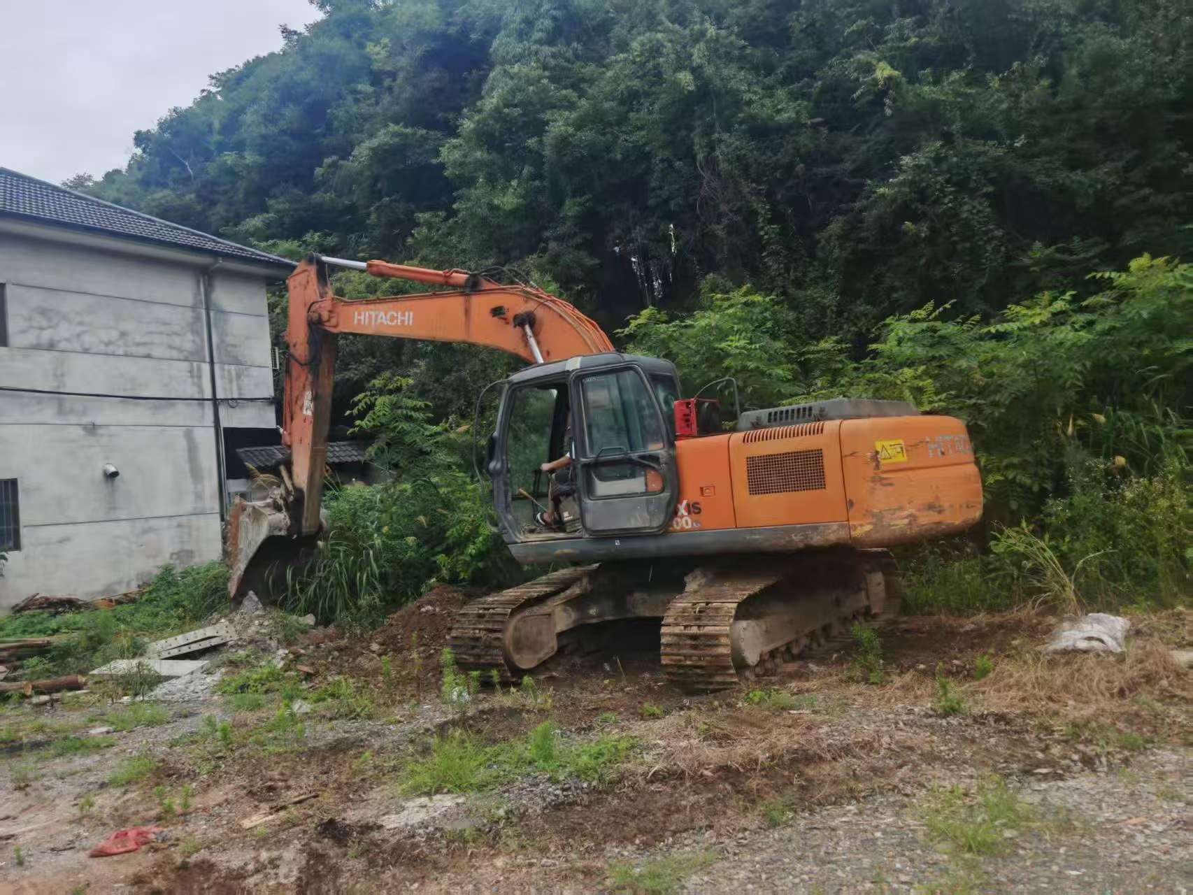 Buy Hitachi ZX200-3G Used Excavator / 3 Buy Hitachi ZX200-3G Used Excavator / 3