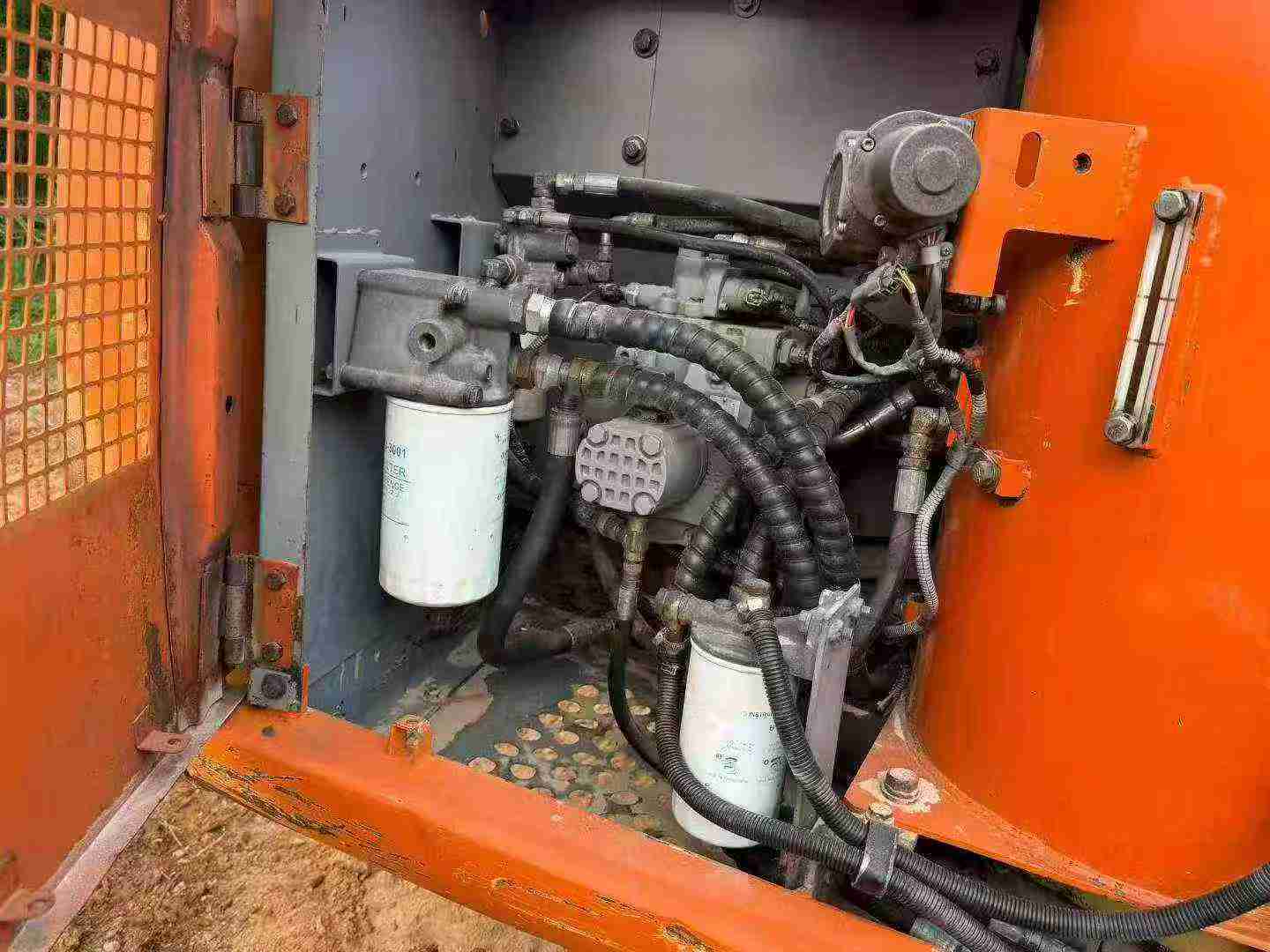 Buy Hitachi EX120-6 Used Excavator / 5 Buy Hitachi EX120-6 Used Excavator / 5