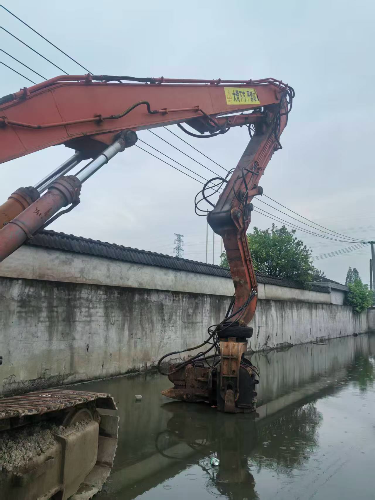 Comprar Hitachi ZX330-3G Usado Escavadeira