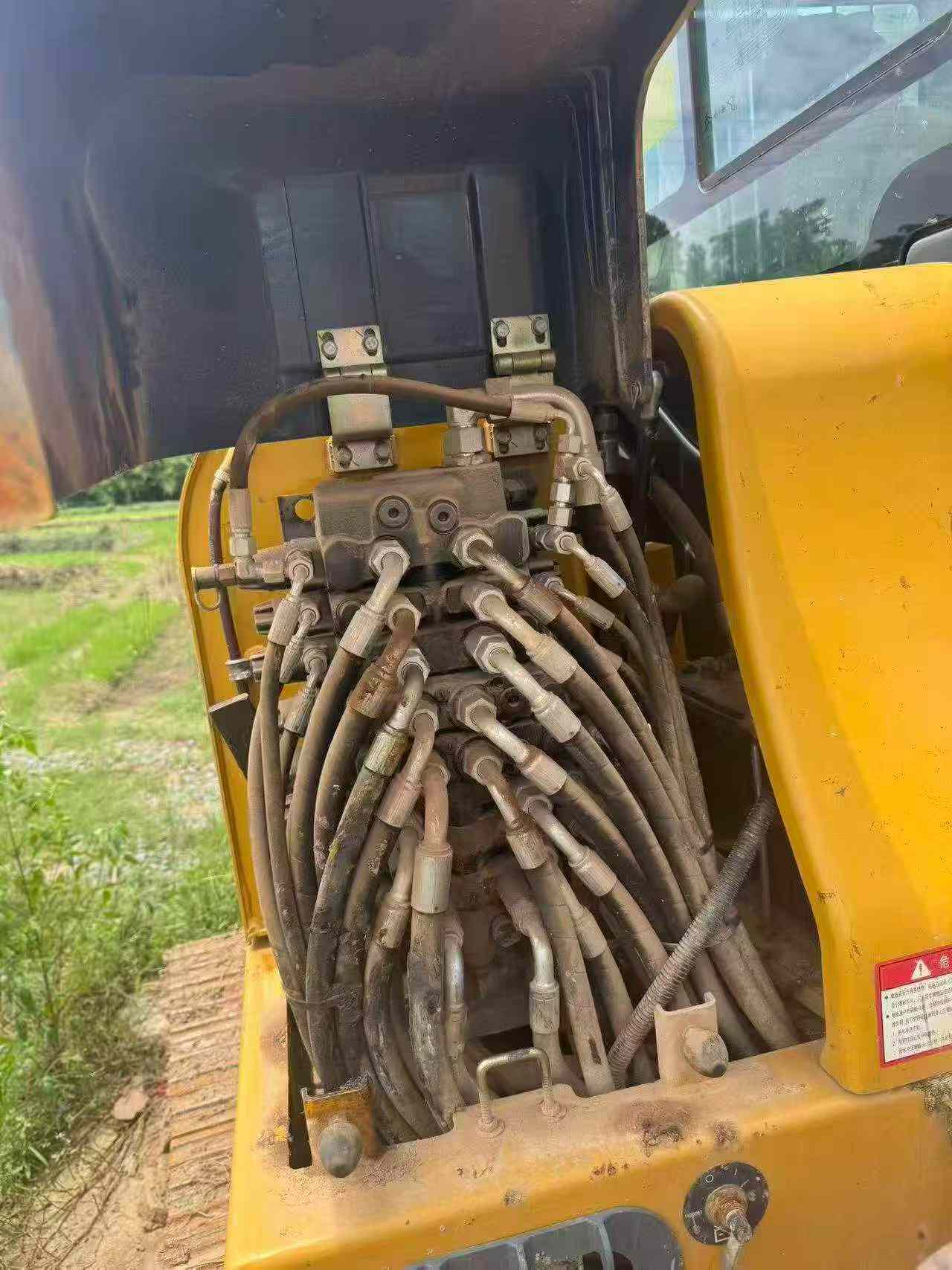 Buy XCMG XE60 Used Excavator / 2 Buy XCMG XE60 Used Excavator / 2