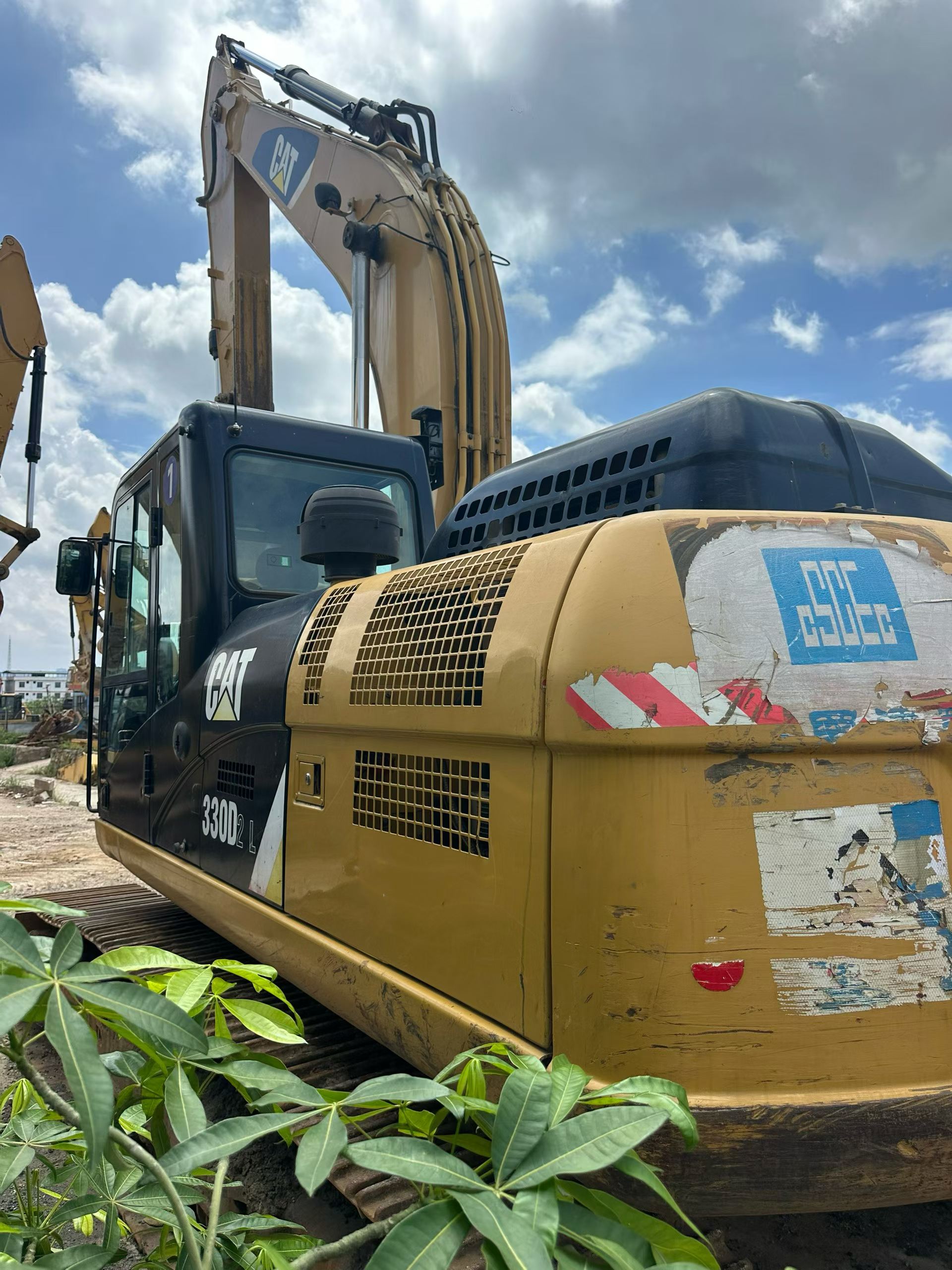 Buy Caterpillar 326DL Used Excavator / 1