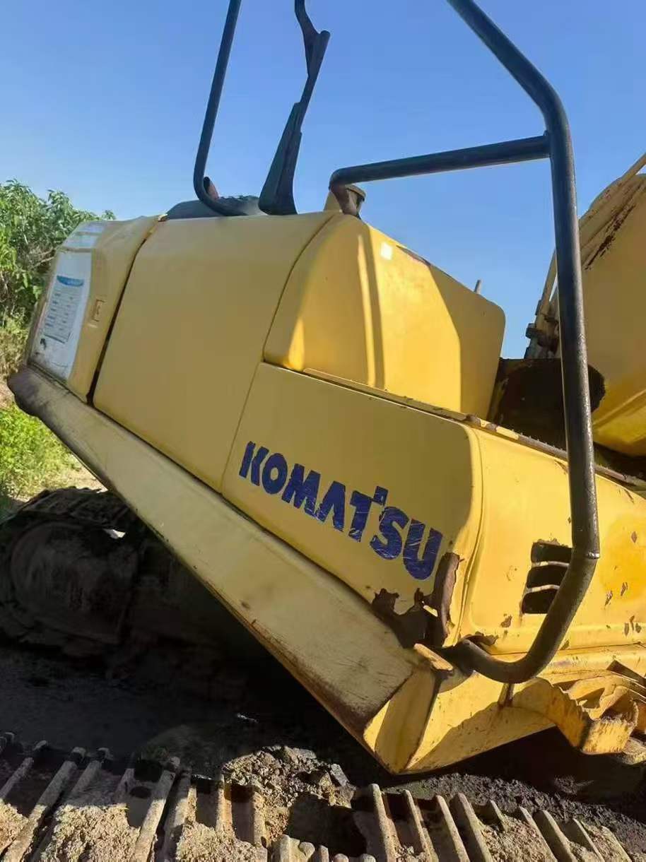 Buy Komatsu PC210-8 Used Excavator / 3 Buy Komatsu PC210-8 Used Excavator / 3