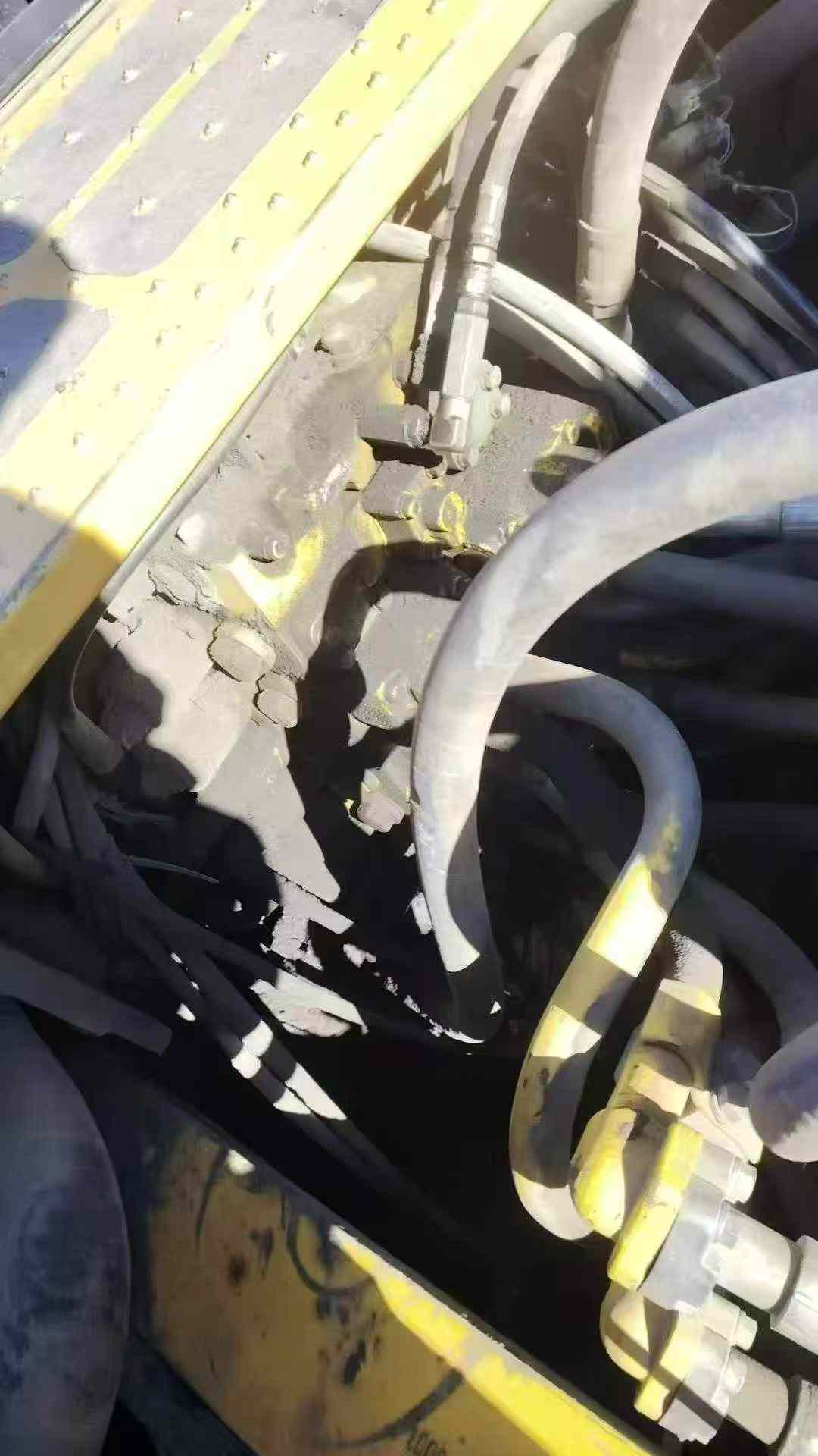 Buy Komatsu Used Excavator / 4