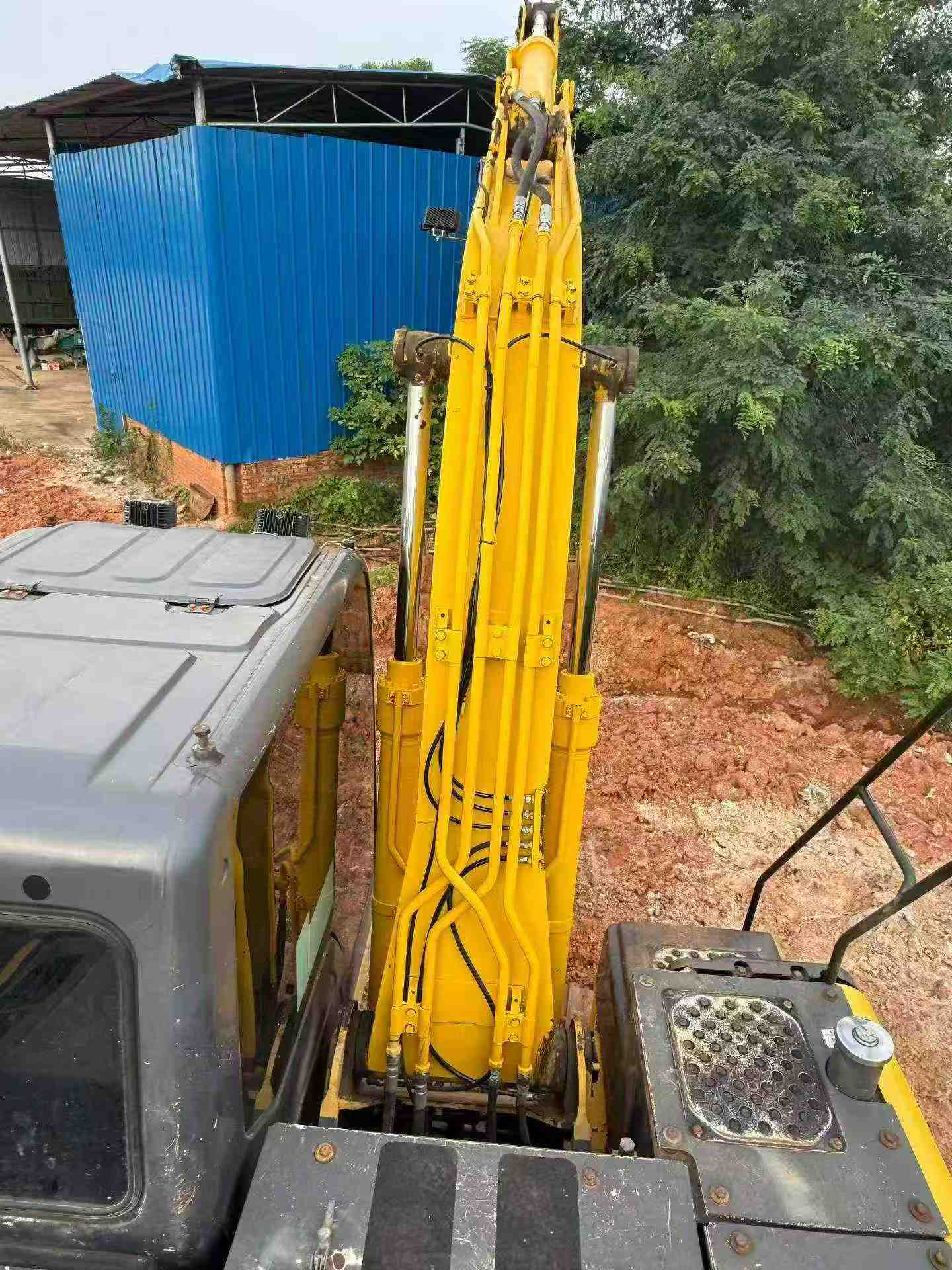 Buy Sumitomo SH120 Used Excavator / 7