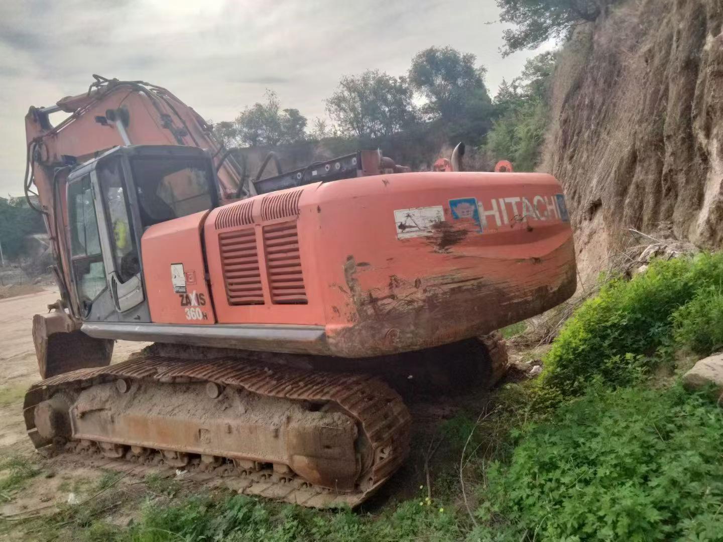 Buy Hitachi EX360-5 Used Excavator / 1
